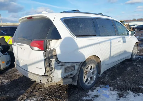 2018 Chrysler Pacifica Limited z USA, uszkodzony, nr VIN 2C4RC1GG4JR232681